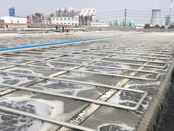 反滲透水處理設(shè)備有哪些特點(diǎn)呢？